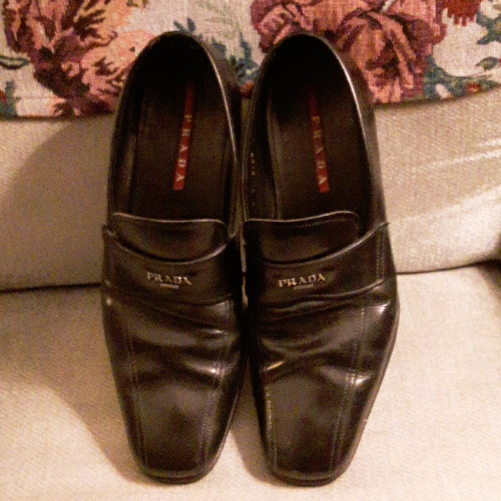 Prada men's dress shoe